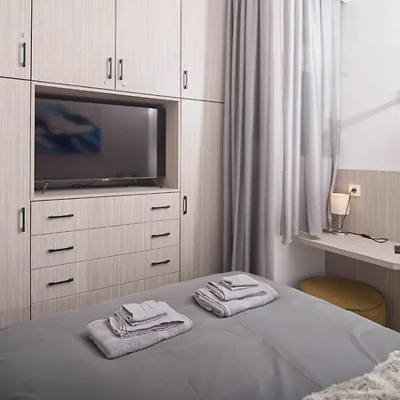 Urban Chic Luxury At The Center